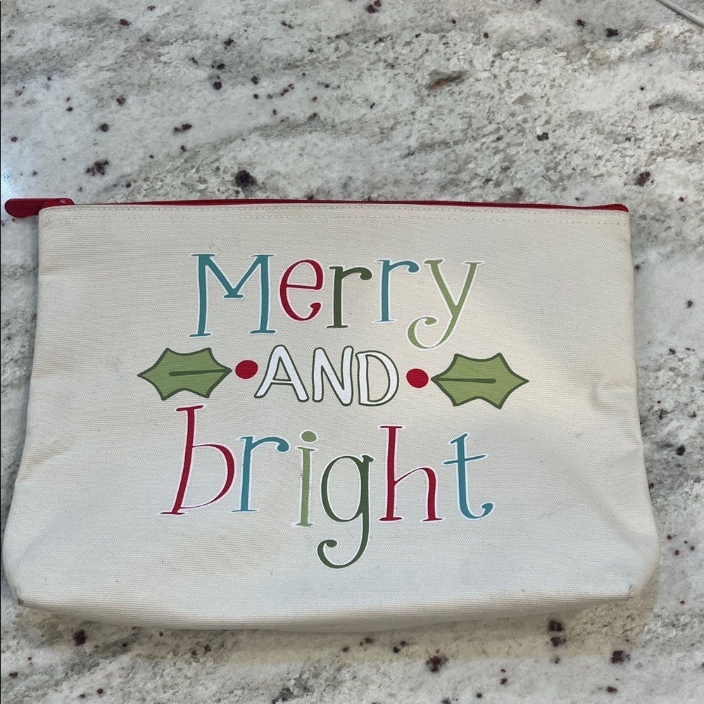 Thirty One 'Merry and Bright' Holiday Cosmetic Bag